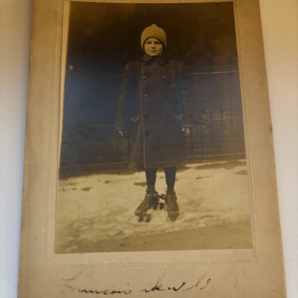 VINTAGE /ANTIQUE PHOTO